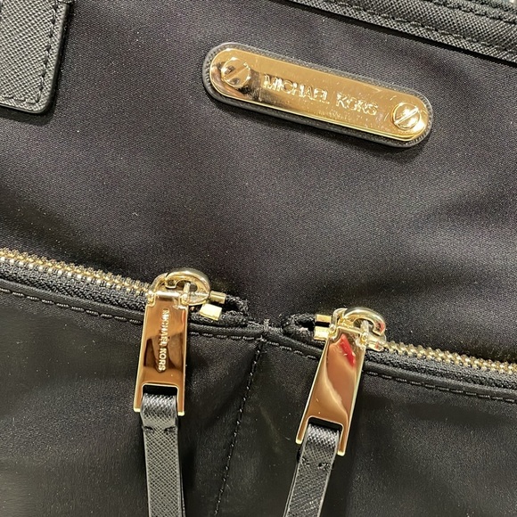 Michael Kors Black Tote Bag - Picture 2 of 7